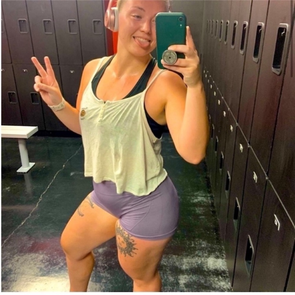 NWOT Purple mauve  high waisted compact / compression spandex like gymshark/pink